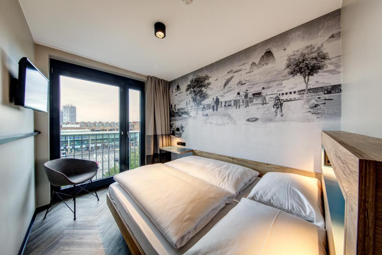 Hotel Schulz At The East Side Gallery Berlin